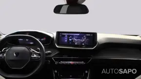Peugeot 2008 1.2 PureTech Allure EAT8 de 2024
