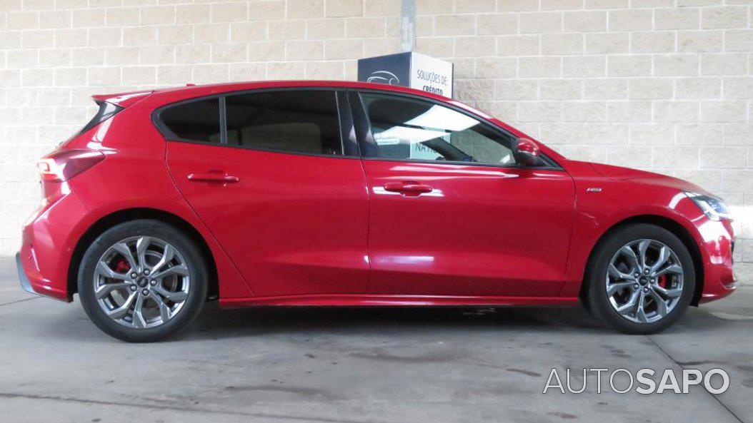 Ford Focus 1.0 EcoBoost MHEV ST-Line X de 2022