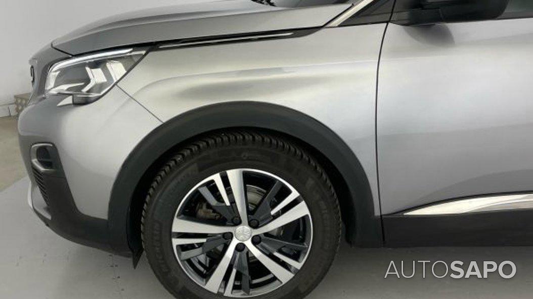 Peugeot 3008 1.2 PureTech Allure de 2018