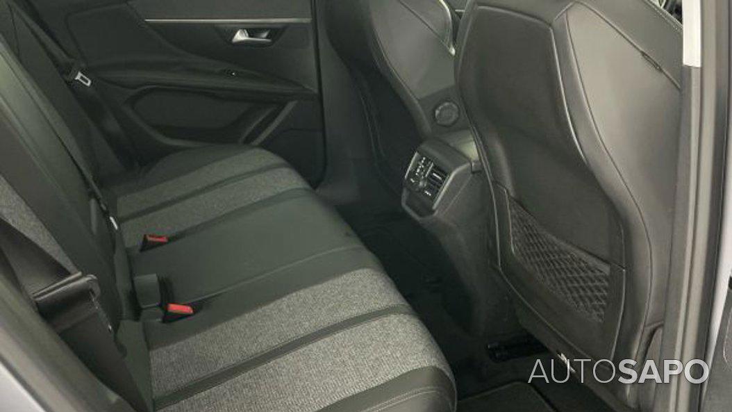 Peugeot 3008 1.2 PureTech Allure de 2018