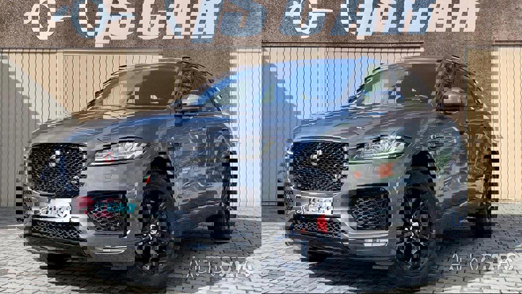 Jaguar F-Pace de 2016