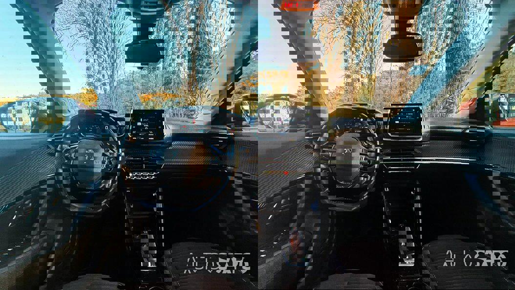 Peugeot e-2008 de 2021