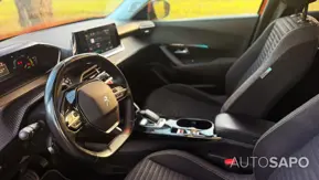 Peugeot e-2008 de 2021