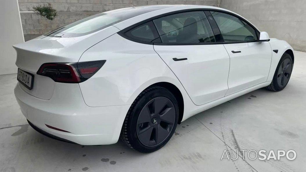 Tesla Model 3 Standard Range Plus RWD de 2023