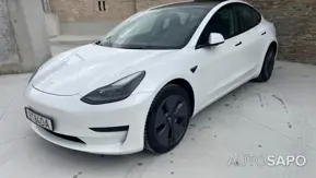 Tesla Model 3 Standard Range Plus RWD de 2023