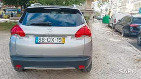 Peugeot 2008 1.2 PureTech Active Pack EAT8 de 2016