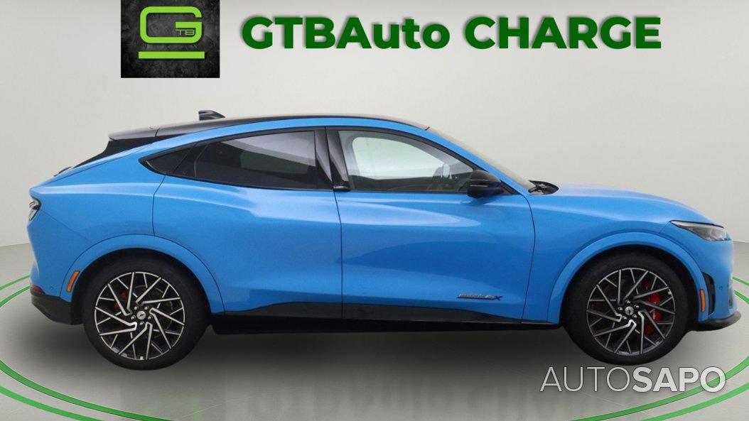 Ford Mustang Mach-E de 2024