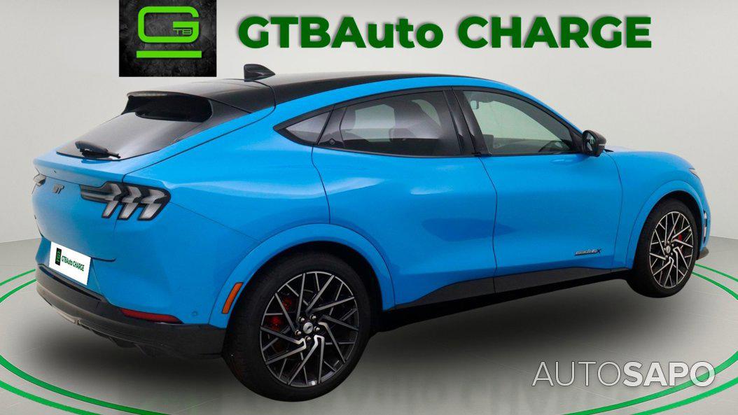 Ford Mustang Mach-E de 2024