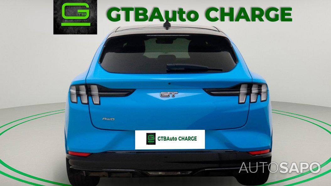 Ford Mustang Mach-E de 2024