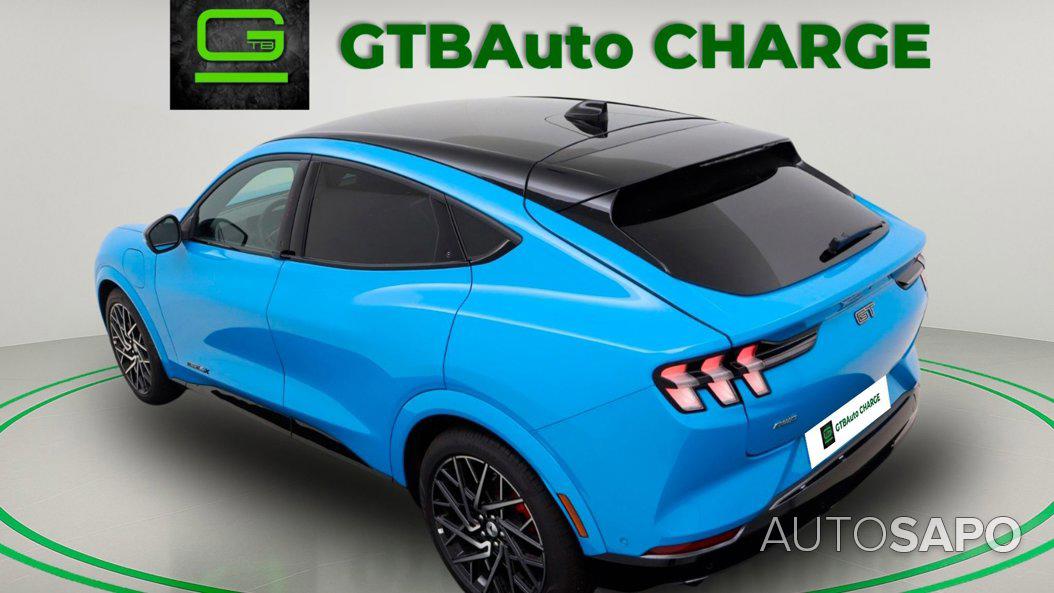 Ford Mustang Mach-E de 2024