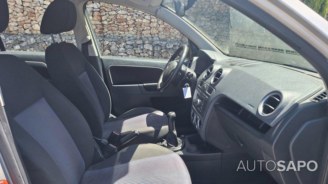 Ford Fusion 1.25 X-Trend de 2006