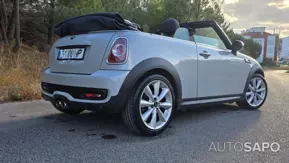 MINI Cabrio de 2012