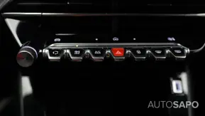 Peugeot E-208 de 2025