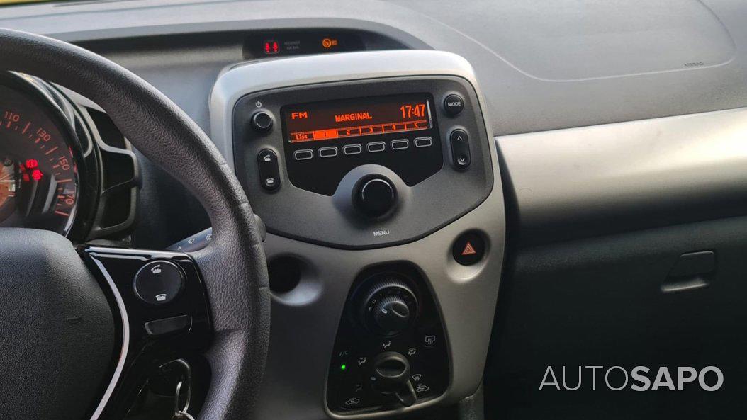 Peugeot 108 1.0 VTi Style de 2014