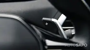 Peugeot 3008 1.6 Hybrid Allure Pack e-EAT8 de 2021