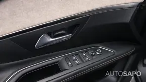 Peugeot 3008 1.6 Hybrid Allure Pack e-EAT8 de 2021