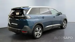 Peugeot 5008 de 2022