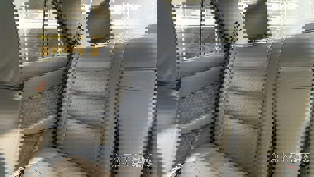 Mercedes-Benz 300 de 1990