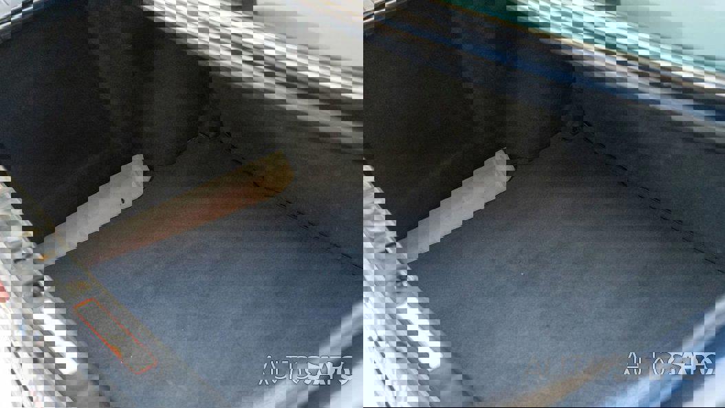 Mercedes-Benz 300 de 1990