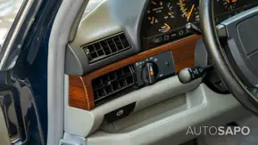 Mercedes-Benz 300 de 1990