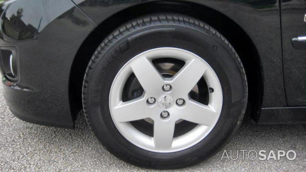 Peugeot 207 1.4 HDi SE Sportium de 2011