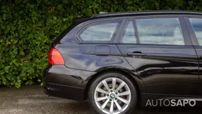 BMW Série 3 320 d Touring Line Luxury de 2012
