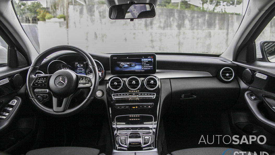 Mercedes-Benz Classe C 300 de Avantgarde de 2020