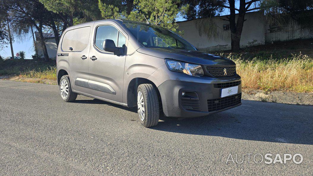 Peugeot Partner 1.5 BlueHDi Asphalt Standard EAT8 de 2021