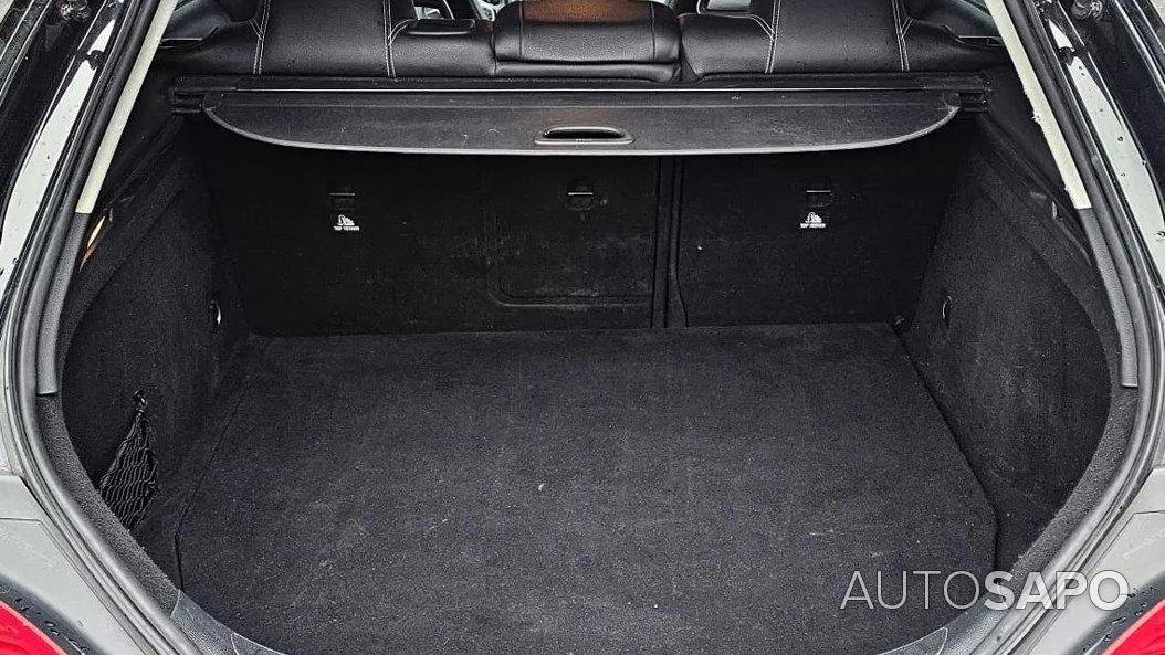 Mercedes-Benz Classe CLA 200 d Aut. de 2015