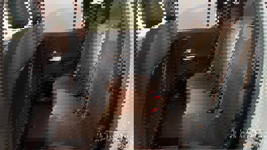 Mercedes-Benz EQB de 2023