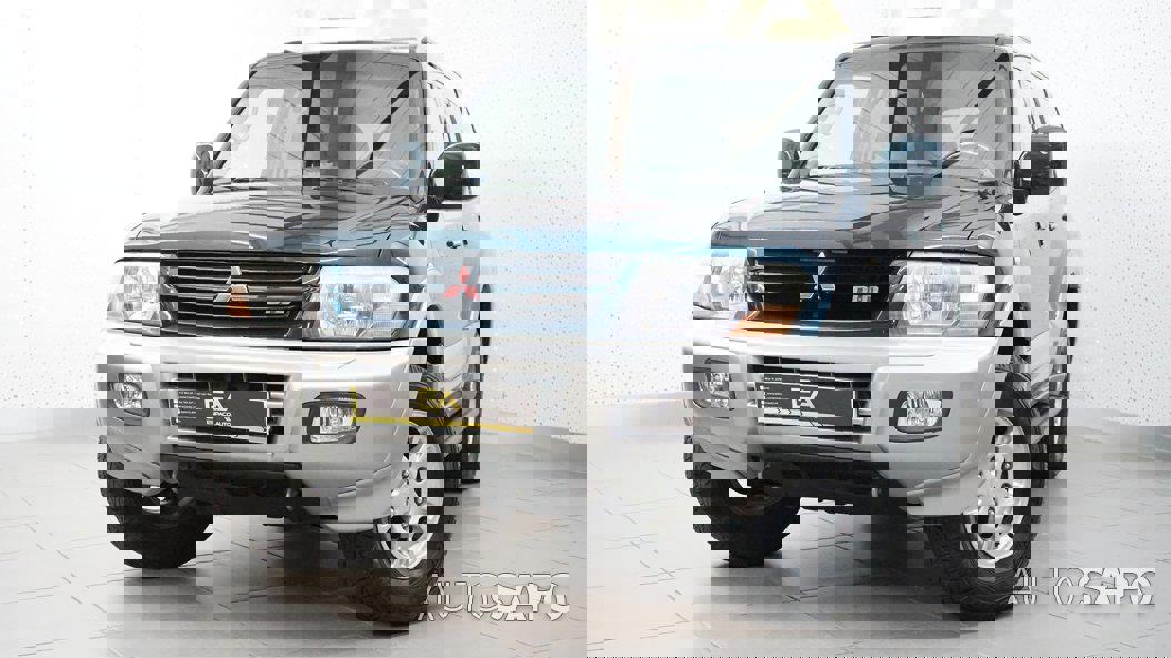 Mitsubishi Pajero 3.2 DI-D GLS ABS+CA+TA de 2000