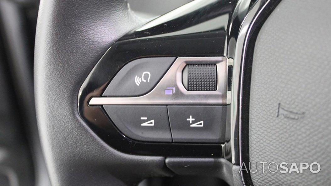 Peugeot e-2008 Allure de 2022