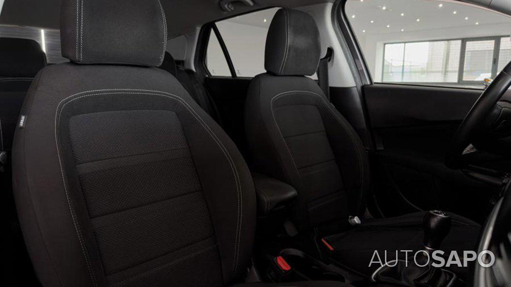 Fiat Tipo 1.3 M-Jet Lounge Tech J17 de 2019