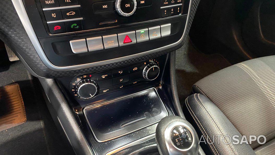 Mercedes-Benz Classe A 180 d Urban de 2018