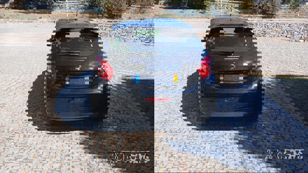 Peugeot 208 1.6 e-HDi de 2013