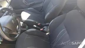 Peugeot 208 1.6 e-HDi de 2013