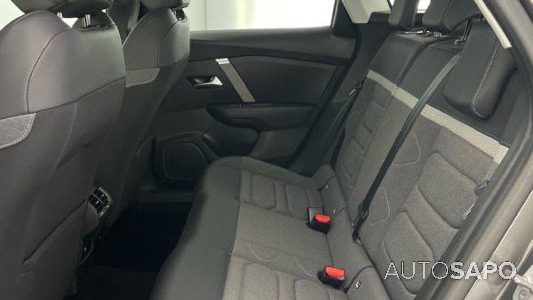 Citroen C4 1.2 PureTech Shine de 2023