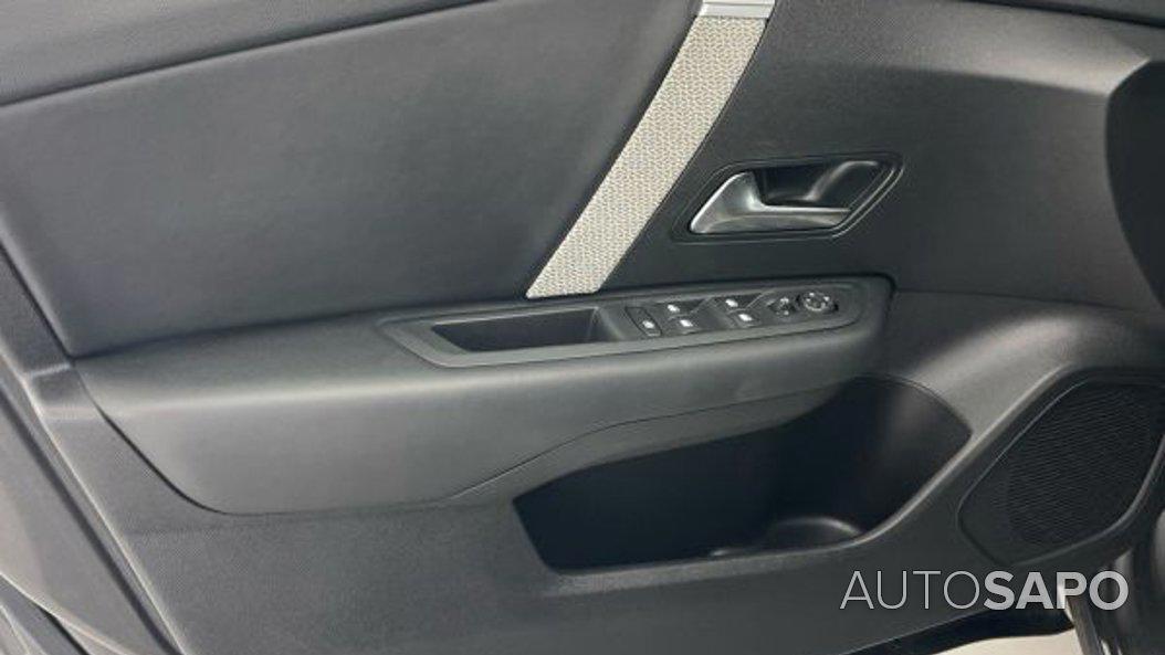 Citroen C4 1.2 PureTech Shine de 2023