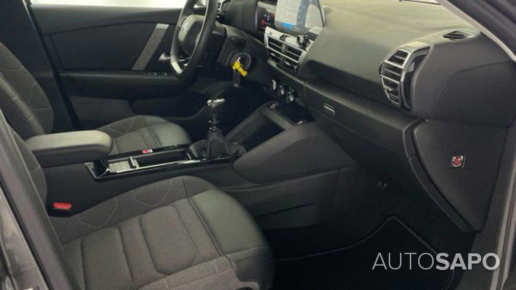 Citroen C4 1.2 PureTech Shine de 2023