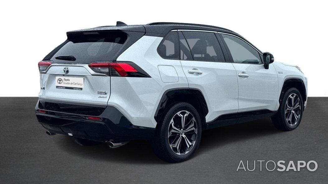 Toyota RAV4 2.5 HDF Plug-in Square Collection AWD-i de 0