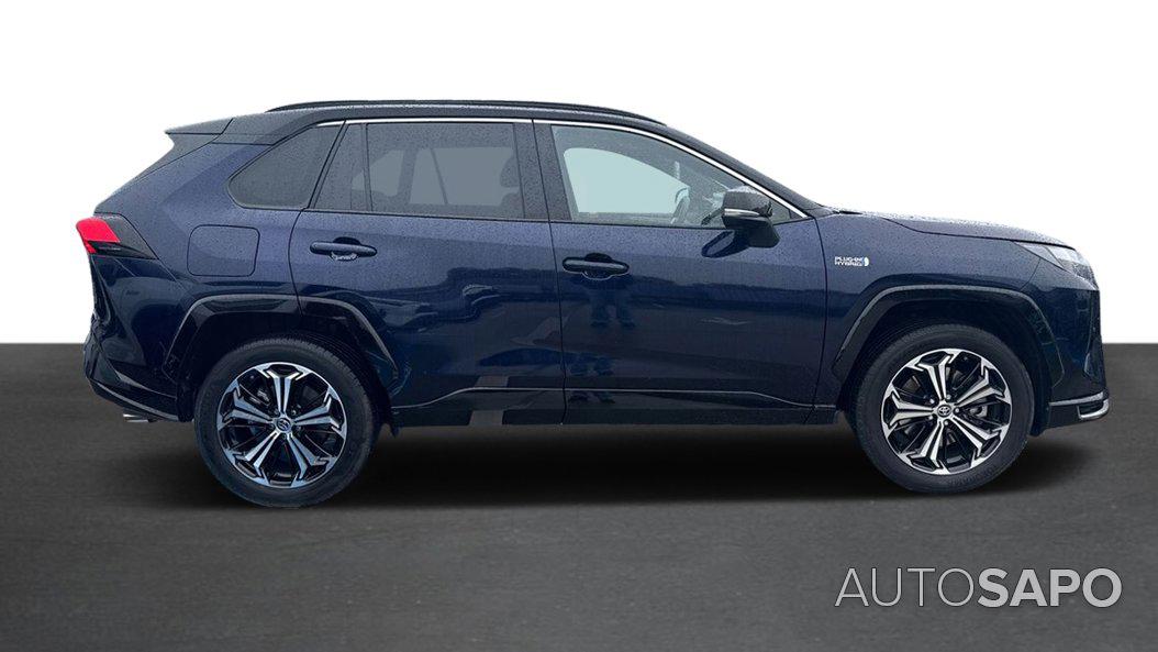 Toyota RAV4 2.5 HDF Plug-in Square Collection AWD-i de 0