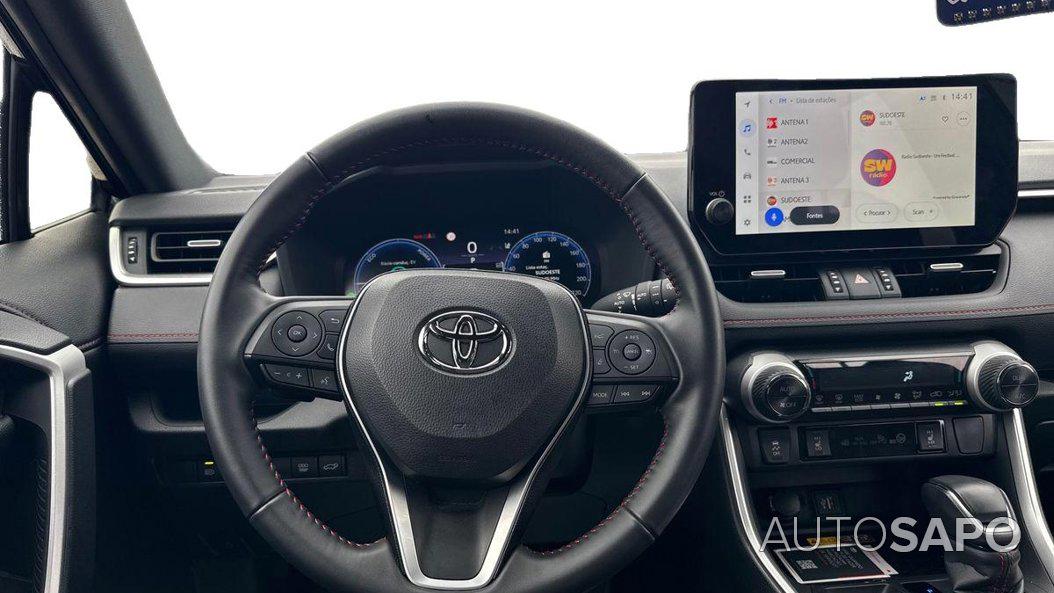 Toyota RAV4 2.5 HDF Plug-in Square Collection AWD-i de 0