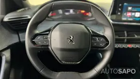 Peugeot 2008 1.2 PureTech Active Pack de 2023