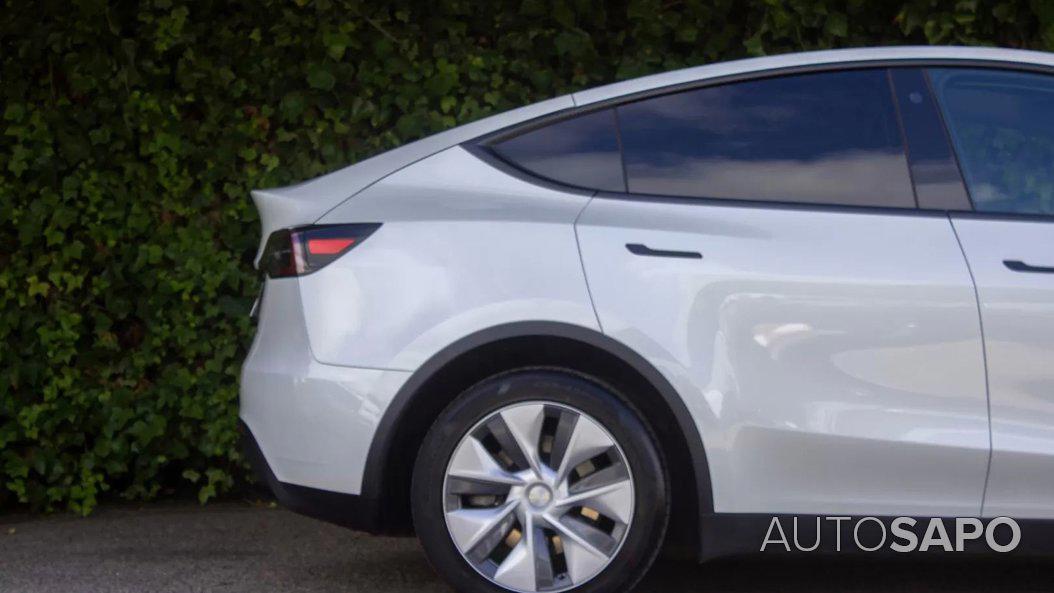 Tesla Model Y Long-Range Dual Motor AWD de 2023