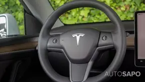 Tesla Model Y Long-Range Dual Motor AWD de 2023