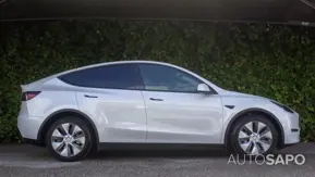 Tesla Model Y Long-Range Dual Motor AWD de 2023