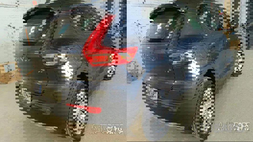 Volvo XC40 1.5 T2 Momentum Geartronic de 2021