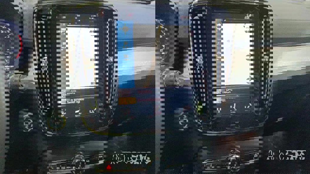 Volvo XC40 1.5 T2 Momentum Geartronic de 2021