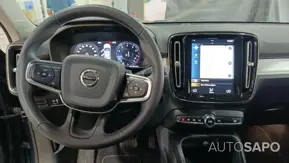 Volvo XC40 1.5 T2 Momentum Geartronic de 2021