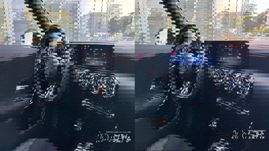 Mercedes-Benz Classe CLA de 2024